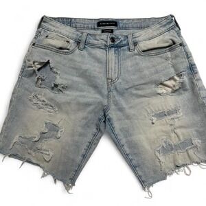 Aeropostale light wash distressed denim shorts 32